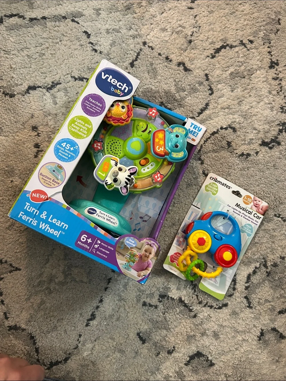 VTech Turn & Learn Ferris Wheel Cribmates Musical Car
